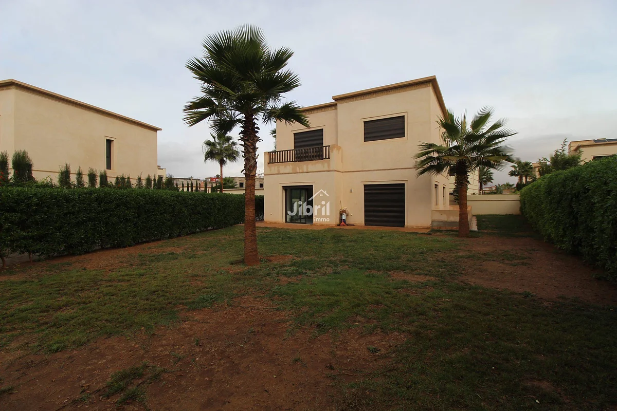 Te koop: Ruime villa in Agadir - Bensergao Aghroud, nabij de golfbanen