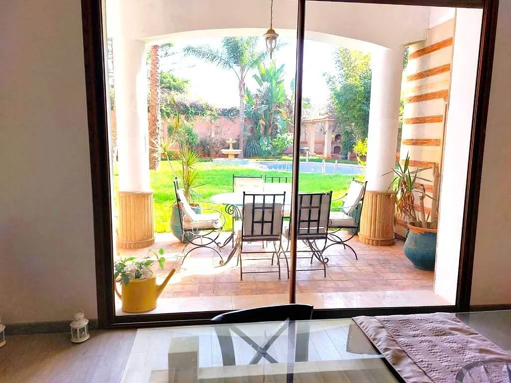 Villa for Sale with Garden and Pool in Casablanca