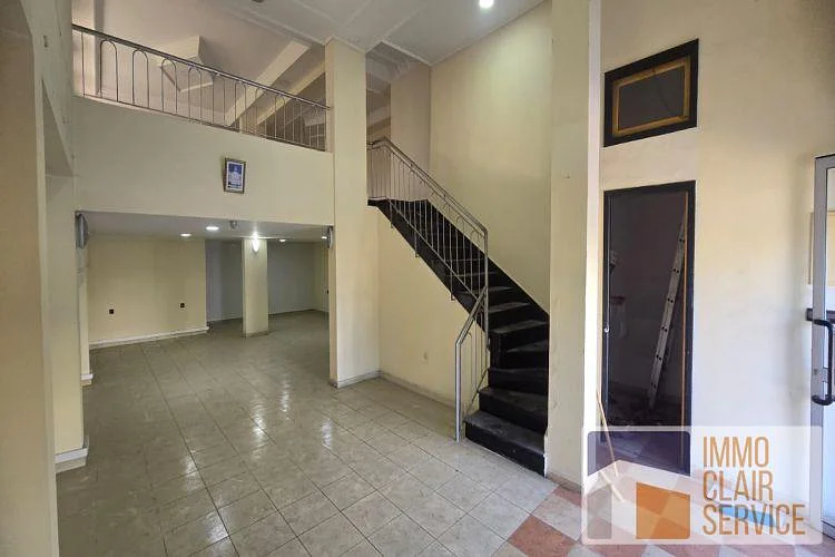 Commercieel pand te koop in Salé