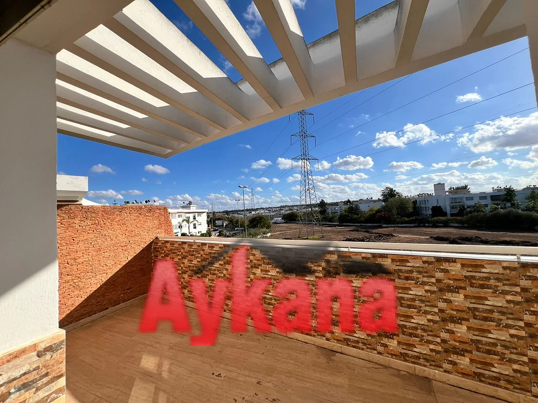 Location Appartement El Menzeh REF 4198