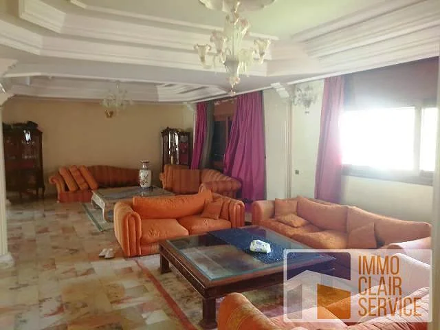 فيلا فاخرة للبيع في الرباط