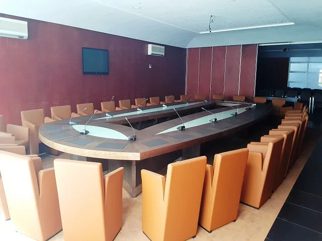 Ground Floor Office Space with Showcase - Rabat