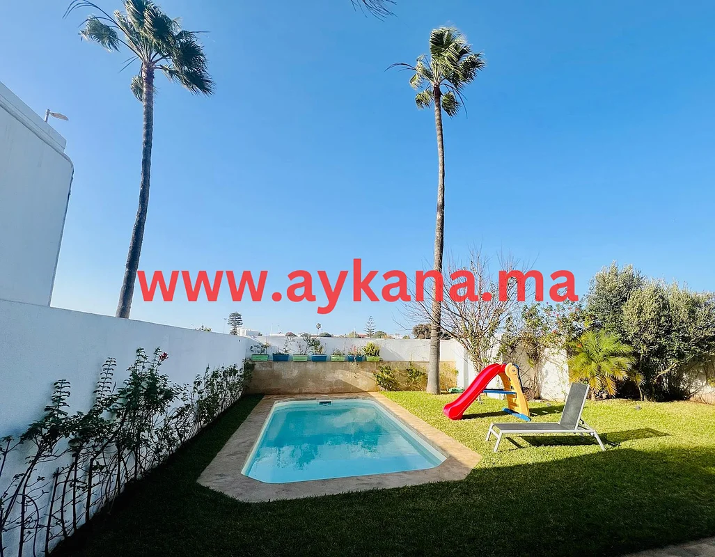 Luxe villa met zwembad en tuin in Skhirat