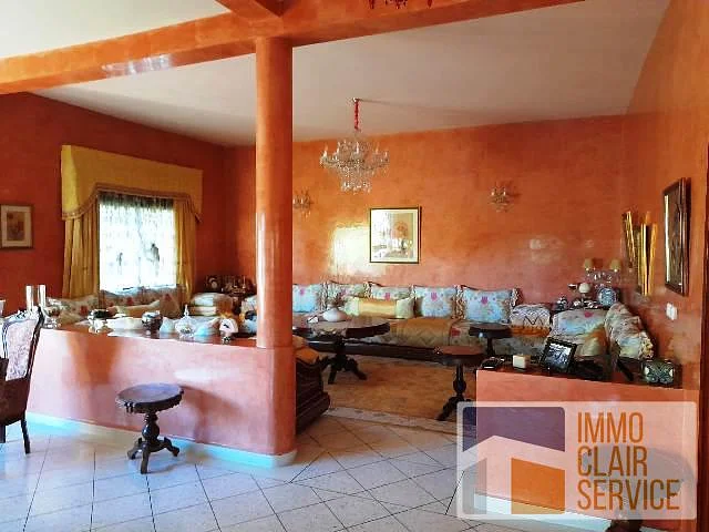 Prachtige Villa met Tuin in Rabat