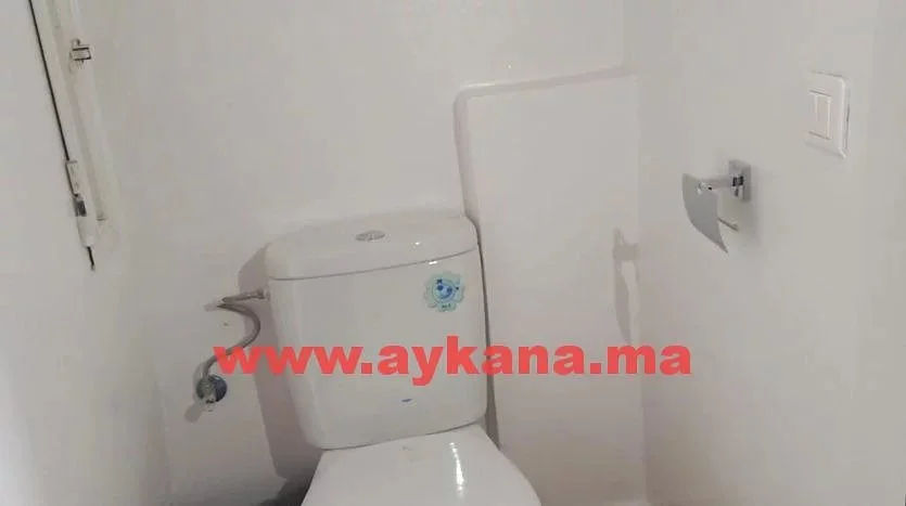 Te huur kantoor in Rabat met garage en lift