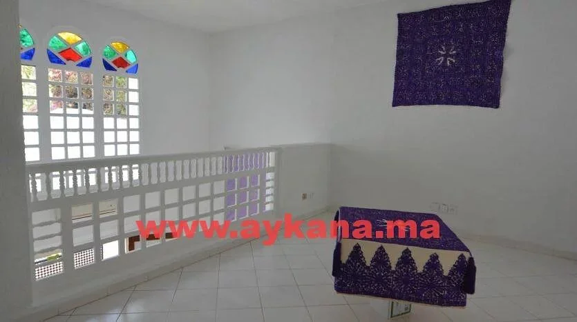 Te Huur: Charmante Villa aan Zee in Harhoura