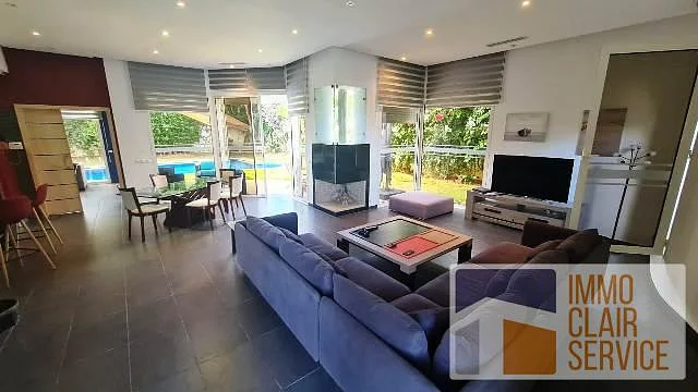 Prachtige villa met tuin en zwembad in Skhirat