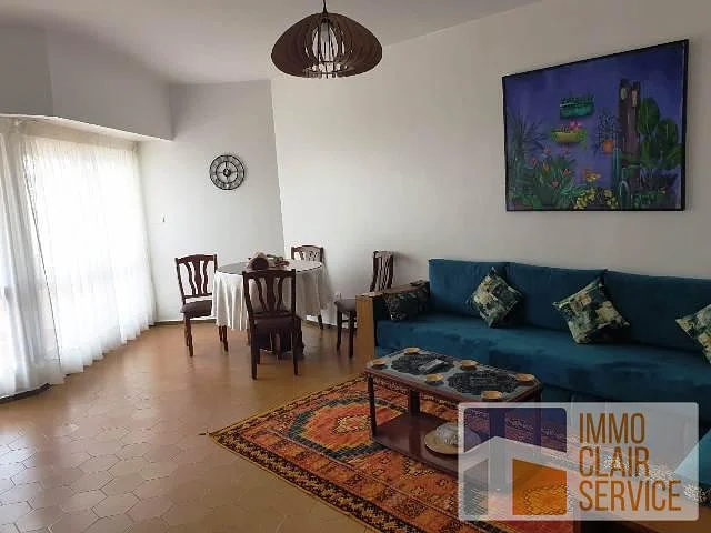 شقة للإيجار في الرباط مع شرفة