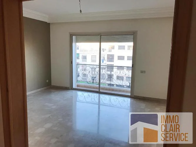 شقة جميلة في المعاريف مع إطلالة على الحديقة