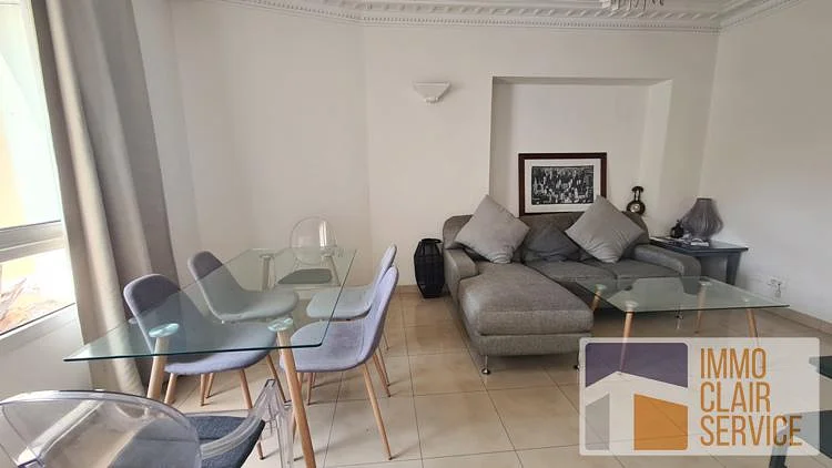 Gemeubeld appartement met balkon in Casablanca
