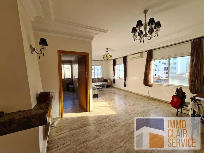 Zonnig Appartement in het Hart van Casablanca