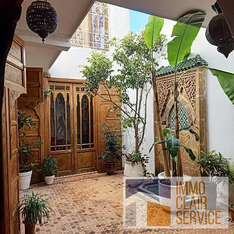 رياض مفروش للإيجار في الرباط مع إطلالة على البحر