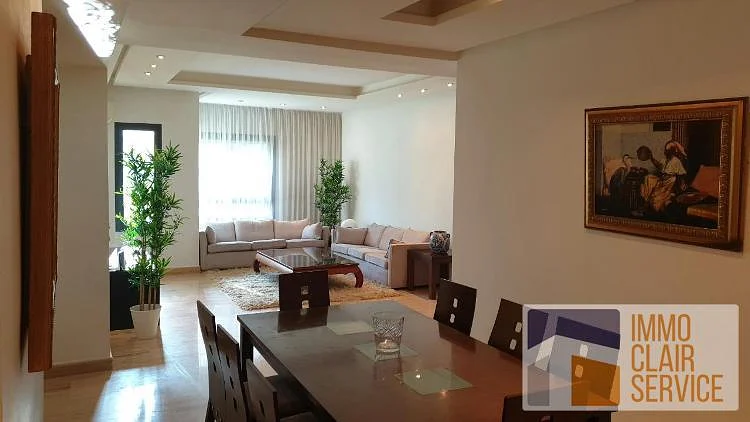 Gezellig Appartement met Tuin in Gauthier, Casablanca