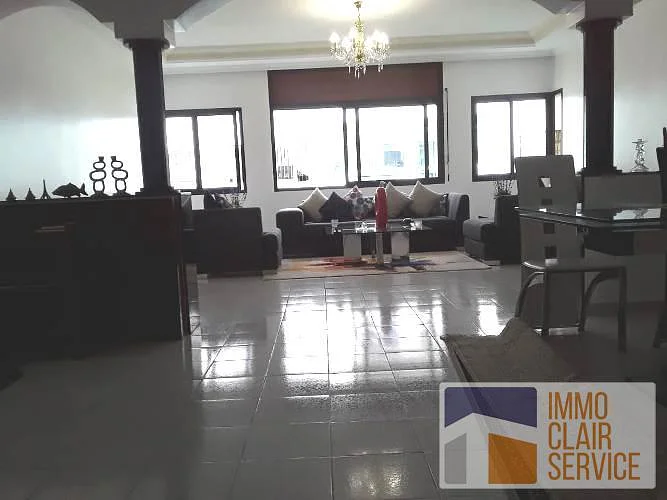 Ruim Appartement met Garage in Casablanca