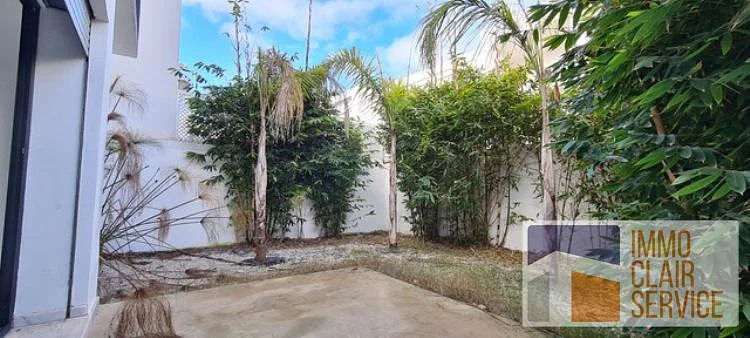 Prachtige Villa in Beveiligde Residentie Casablanca