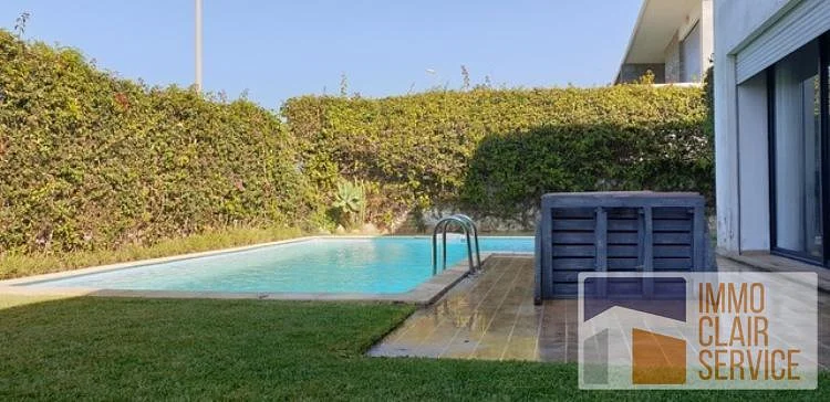 فيلا مفروشة للإيجار في الدار البيضاء