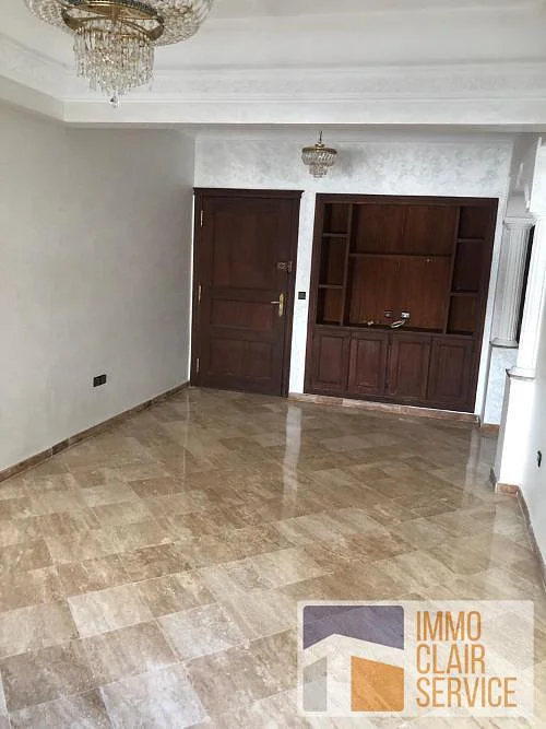 Zonnig Appartement te Huur in Casablanca
