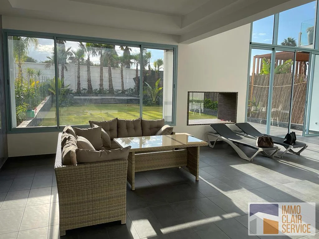 Luxe Villa te Huur met Tuin en Zwembad in Mohammedia