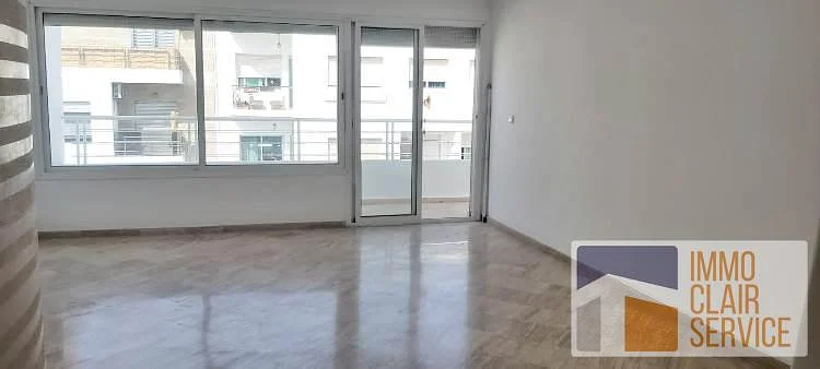 شقة للإيجار في الدار البيضاء بمنطقة الرأسين