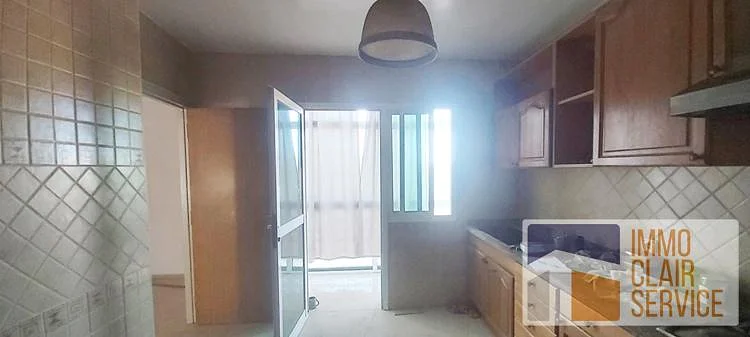 Appartement met Balkon en Garage in Beausejour Casablanca