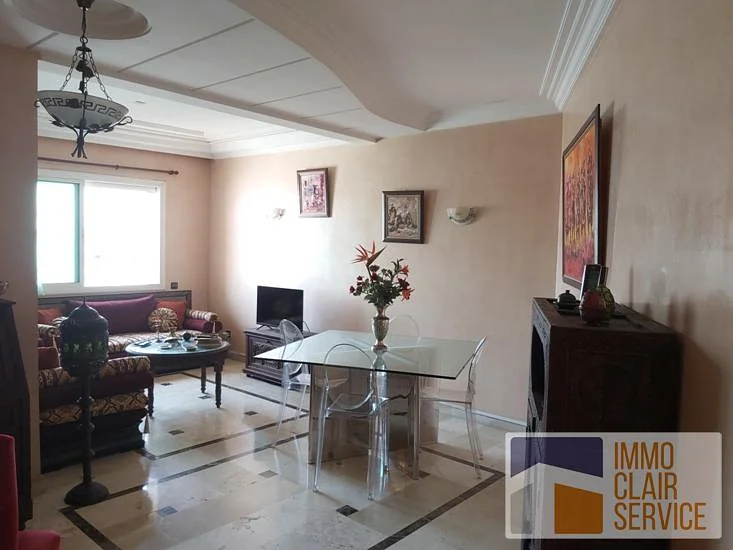 Appartement te koop met groot balkon in Val Fleuri