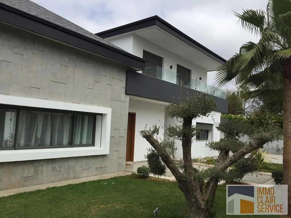 Prachtige Villa met Tuin en Zwembad in Rabat