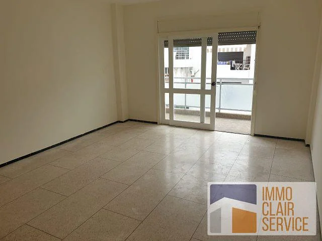 شقة للإيجار في الرباط بموقع متميز