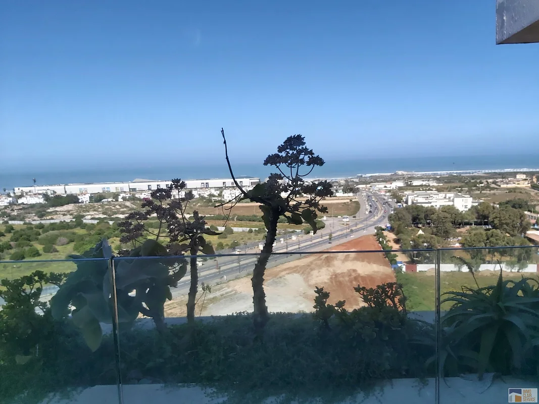 Hoogwaardig Appartement met Zeezicht in Ain Diab