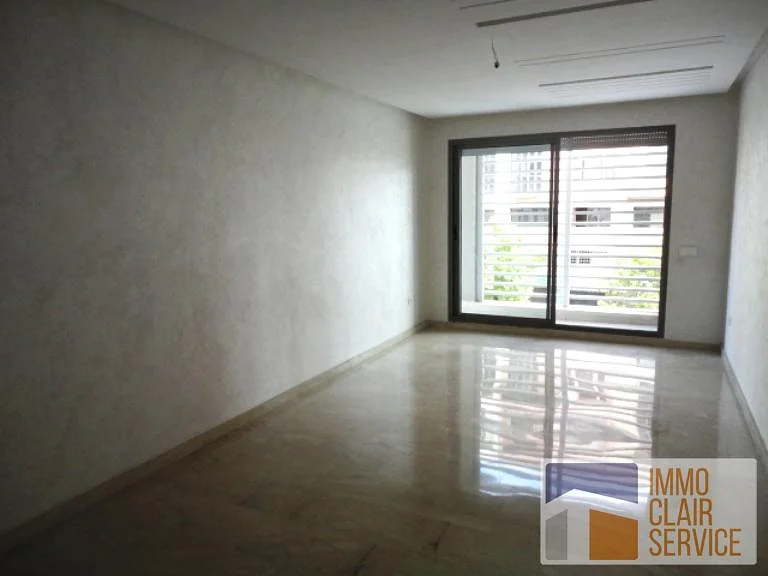 Luxe appartement met terras en uitzicht in Casablanca