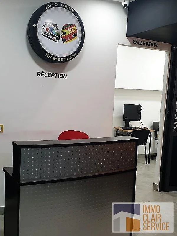 مكتب معاصر للبيع في الرباط