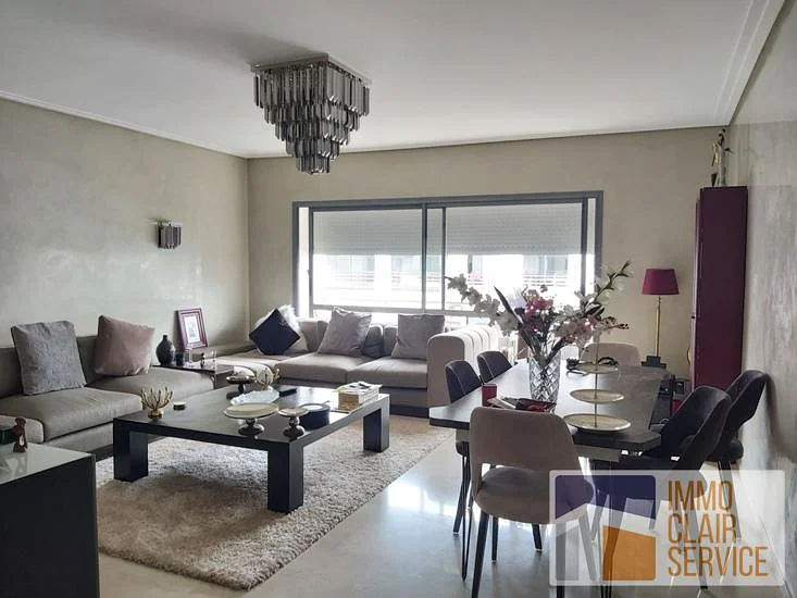 Appartement met Balkon en Tuin in Casablanca