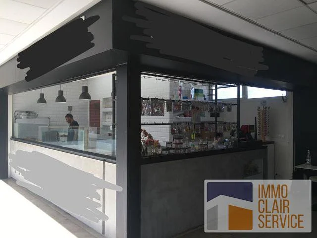 Commercieel Pand met Terras in Rabat