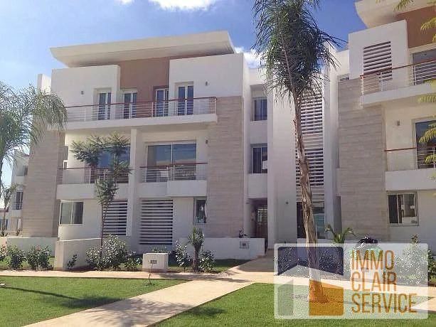 Huis met Terras en Zwembad in Casablanca