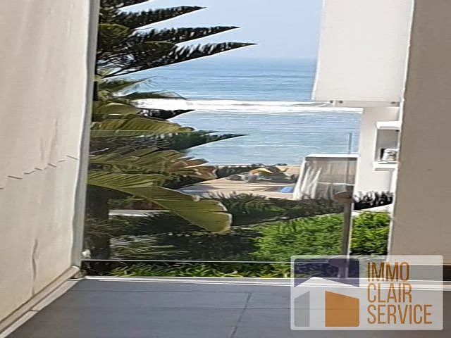 Appartement met Zeezicht in Beveiligde Residentie