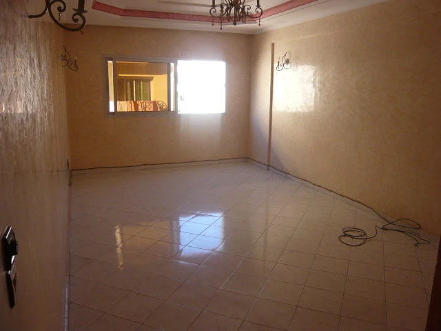 Sunny 2-Bedroom Apartment in Racine, Casablanca