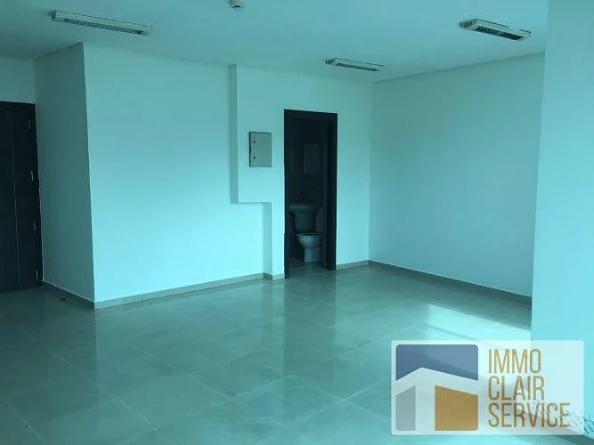 مكتب مفتوح للإيجار في الدار البيضاء