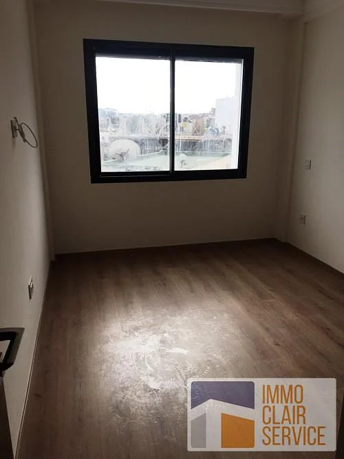 Nieuw Studio te Huur met Balkon in Casablanca