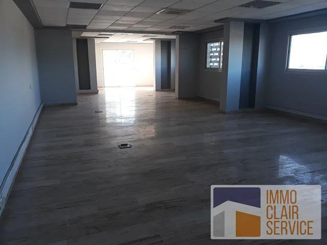 شقة رائعة في أغدال مع شرفة وموقف سيارات