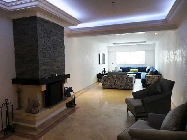 Volledig gerenoveerd appartement in Casablanca