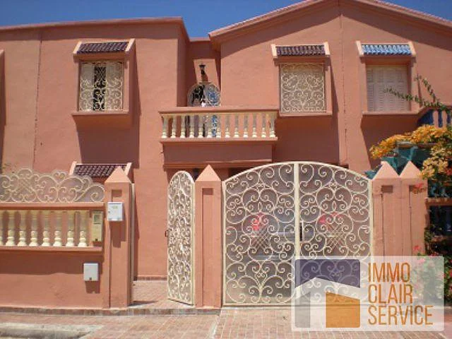 Gemeubelde Villa in Beveiligde Residentie