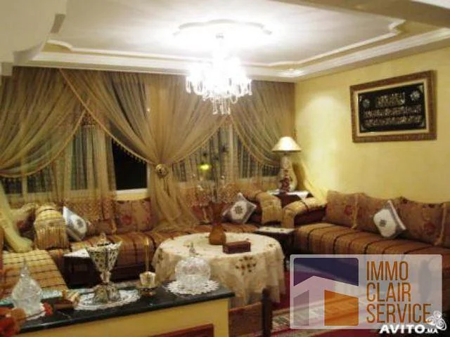 Zonnig Appartement in Rabat met Balkon