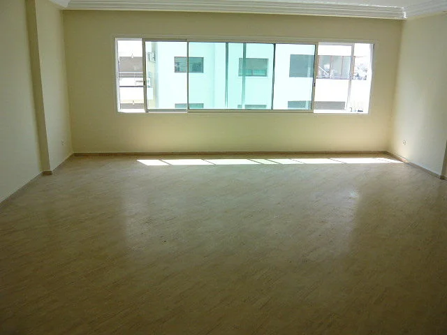 Zonnig Appartement met Garage in Casablanca