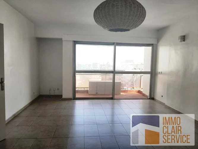 Zonnig Appartement te Huur in Maarif, Casablanca