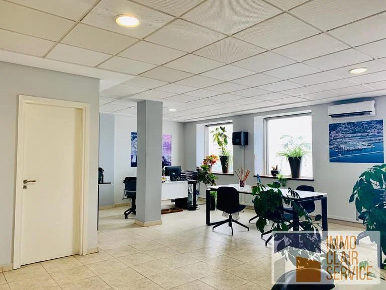 Open Space Kantoor Te Huur in Centrum Casablanca