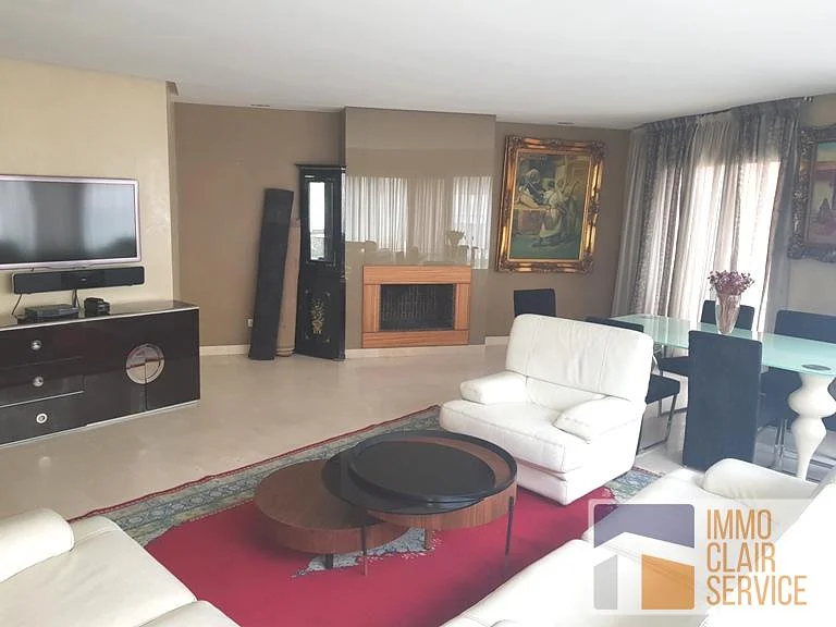 Gemeubeld Appartement in het Hart van Casablanc