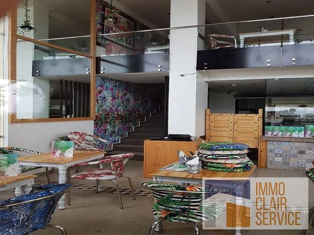 Goed Gelegen Restaurant in Rabat met Terras