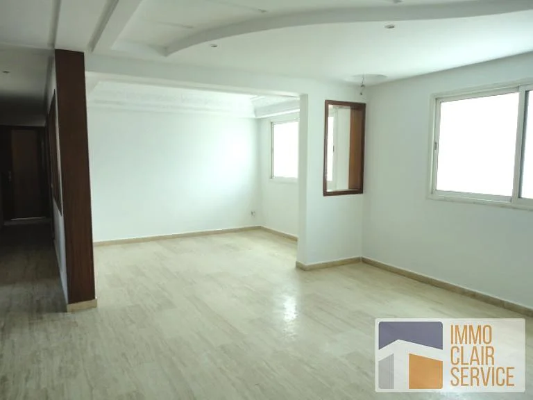 Appartement te koop in Casablanca met balkon