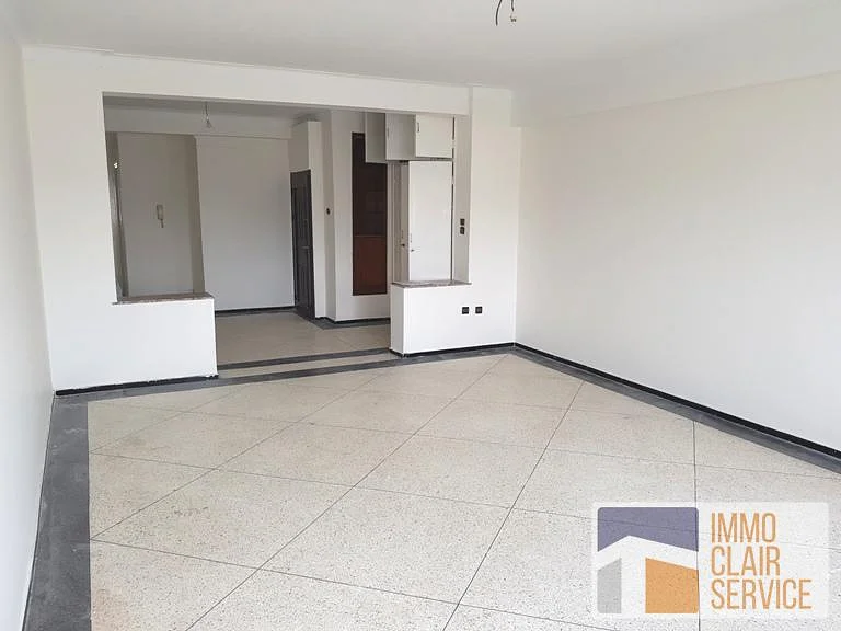 Appartement te Huur in Casablanca met Terras