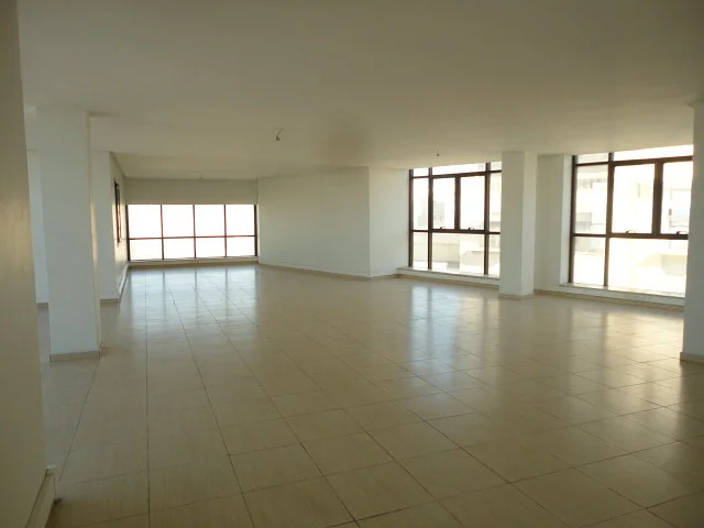 Open Space Kantoor Te Huur in Casablanca