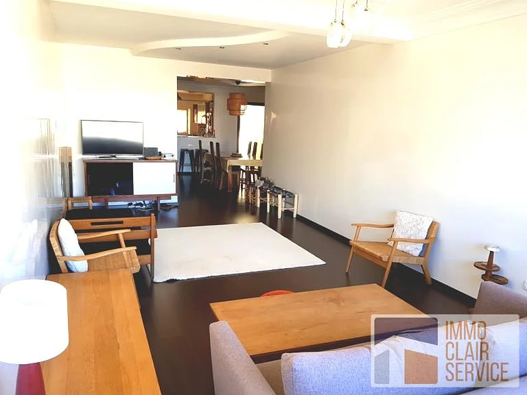 Appartement met Balkon in Casablanca